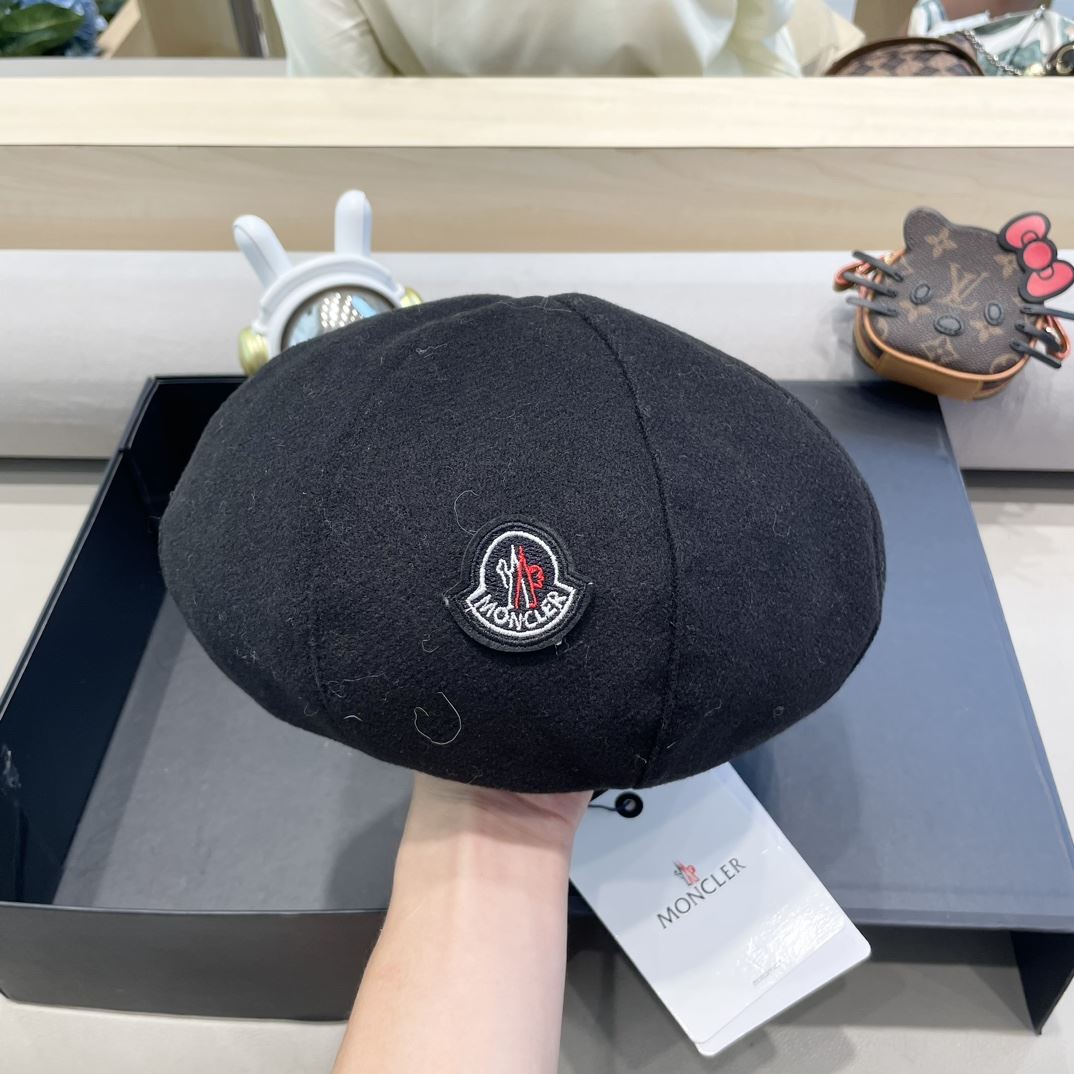 Moncler Caps